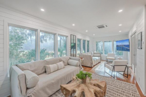 Renovated Luxury Cottage on Seabrook